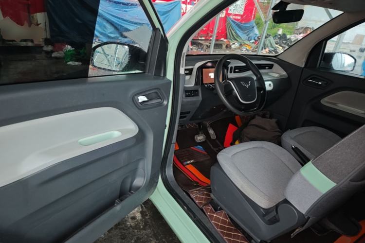 Used Wuling Hongguang MINIEV 2021 Macaron Premium Model – Lithium Iron Phosphate Driver Seat