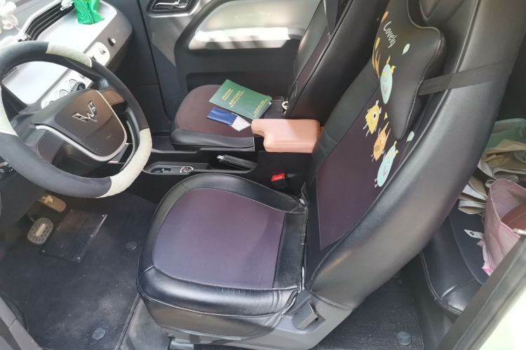 Used Wuling Hongguang MINIEV 2021 Macaron Premium Model – Lithium Iron Phosphate Driver Seat
