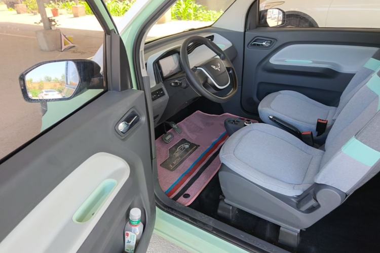 Used Wuling Hongguang MINIEV 2021 Macaron Premium Model – Lithium-NMC Driver Seat