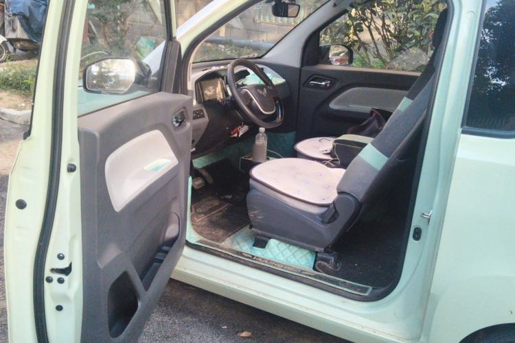 Used Wuling Hongguang MINIEV 2021 Macaron Premium Model – Lithium Iron Phosphate Driver Seat