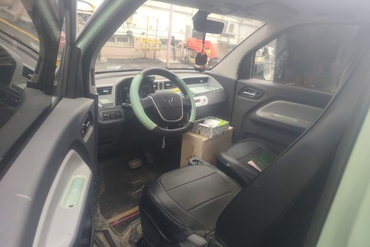 Used Wuling Hongguang MINIEV 2021 Macaron Premium Model – Lithium Iron Phosphate Driver Seat