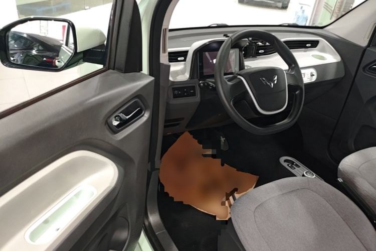 Used Wuling Hongguang MINIEV 2021 Macaron Premium Model – Lithium Iron Phosphate Driver Seat