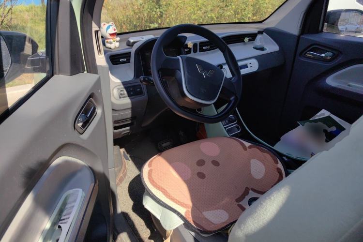 Used Wuling Hongguang MINIEV 2021 Macaron Fashion Edition Lithium-Ion Battery Driver Seat