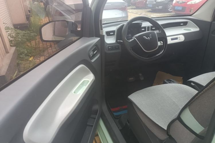Used Wuling Hongguang MINIEV 2021 Macaron Premium Model – Lithium Iron Phosphate Driver Seat