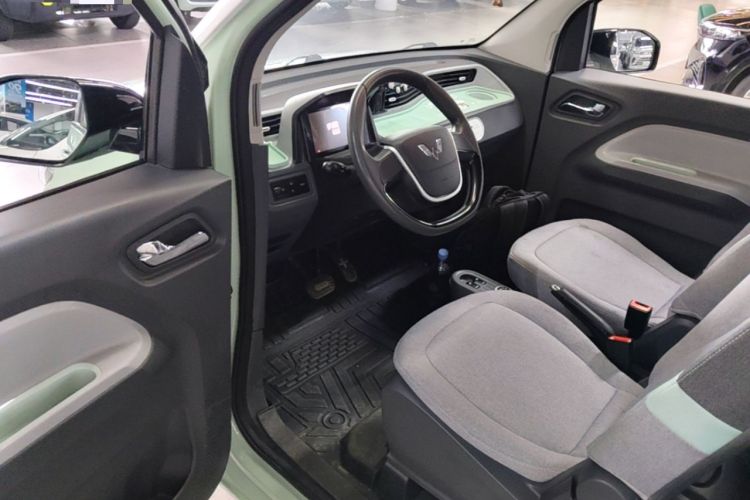 Used Wuling Hongguang MINIEV 2021 Macaron Premium Model – Lithium Iron Phosphate Driver Seat