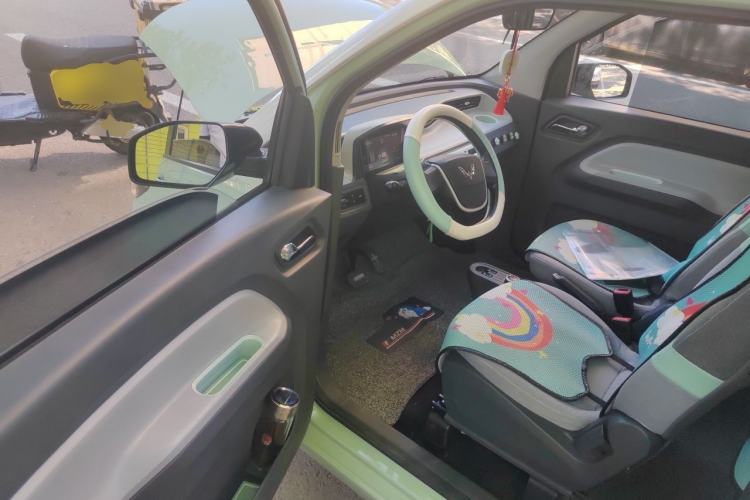 Used Wuling Hongguang MINIEV 2021 Macaron Premium Model – Lithium Iron Phosphate Driver Seat