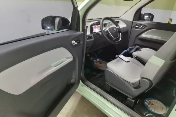 Used Wuling Hongguang MINIEV 2021 Macaron Sandwich Model 170 km Lithium Iron Phosphate Driver Seat