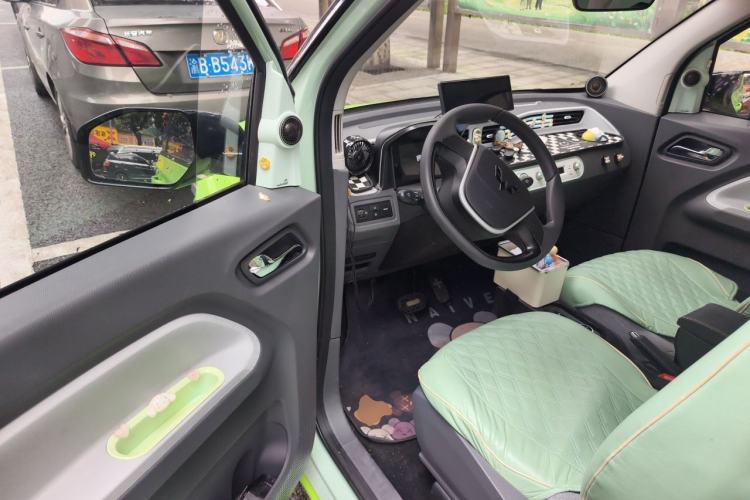 Used Wuling Hongguang MINIEV 2021 Macaron Premium Model – Lithium-NMC Driver Seat