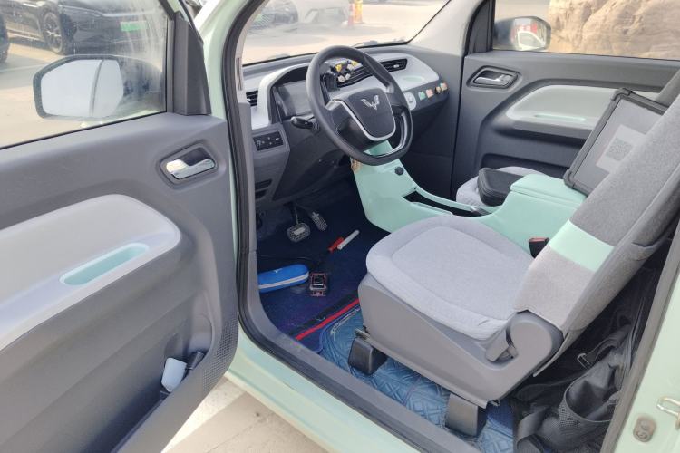 Used Wuling Hongguang MINIEV 2021 Macaron Premium Model – Lithium Iron Phosphate Driver Seat