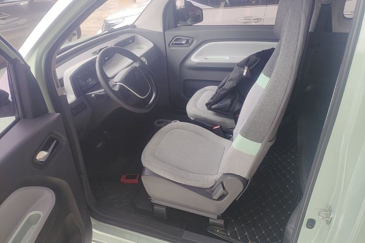 Used Wuling Hongguang MINIEV 2021 Macaron Premium Model – Lithium-NMC Driver Seat