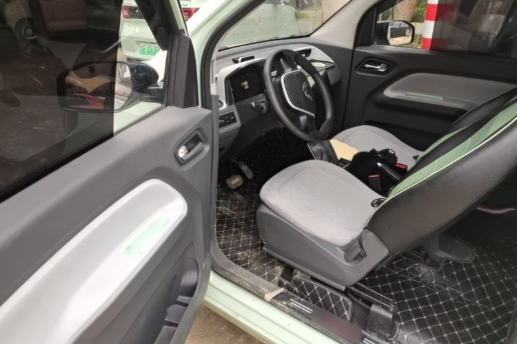 Used Wuling Hongguang MINIEV 2021 Macaron Premium Model – Lithium-NMC Driver Seat