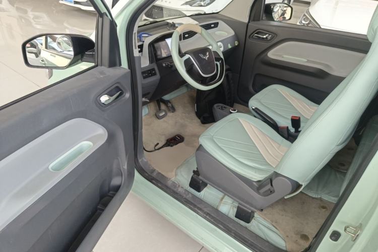 Used Wuling Hongguang MINIEV 2021 Macaron Sandwich Model 170 km Lithium Iron Phosphate Driver Seat