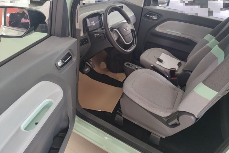 Used Wuling Hongguang MINIEV 2021 Macaron Premium Model – Lithium Iron Phosphate Driver Seat