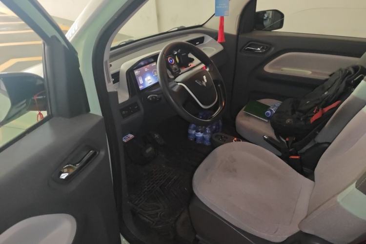 Used Wuling Hongguang MINIEV 2021 Macaron Fashion Model Lithium Iron Phosphate Driver Seat