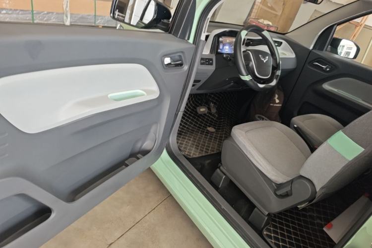 Used Wuling Hongguang MINIEV 2021 Macaron Premium Model – Lithium-NMC Driver Seat
