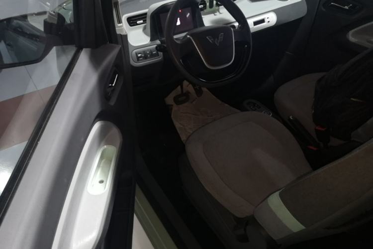 Used Wuling Hongguang MINIEV 2021 Macaron Premium Model – Lithium Iron Phosphate Driver Seat