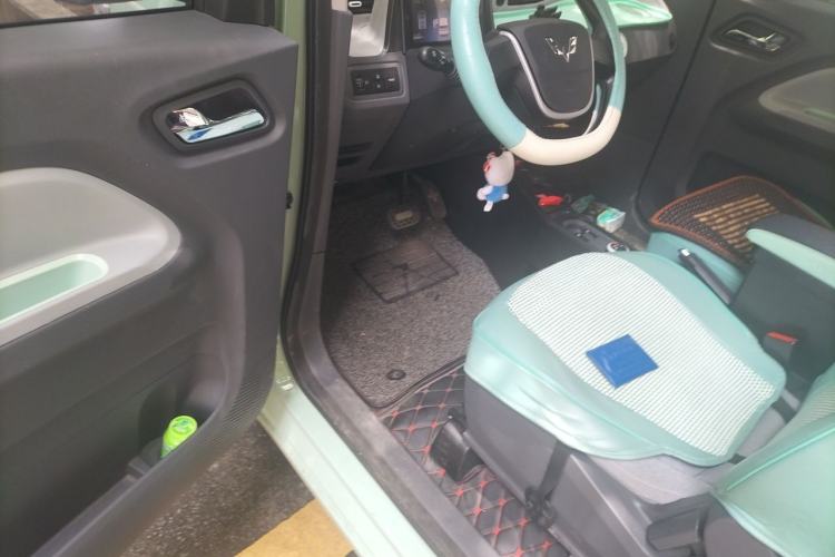 Used Wuling Hongguang MINIEV 2021 Macaron Premium Model – Lithium Iron Phosphate Driver Seat
