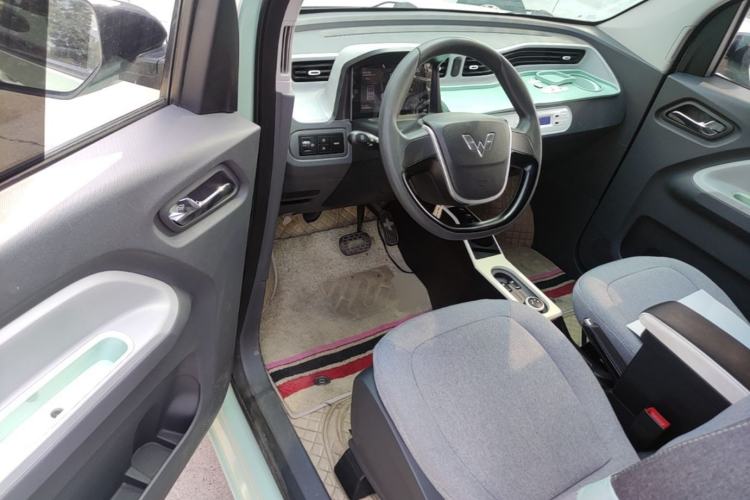 Used Wuling Hongguang MINIEV 2021 Macaron Premium Model – Lithium Iron Phosphate Driver Seat