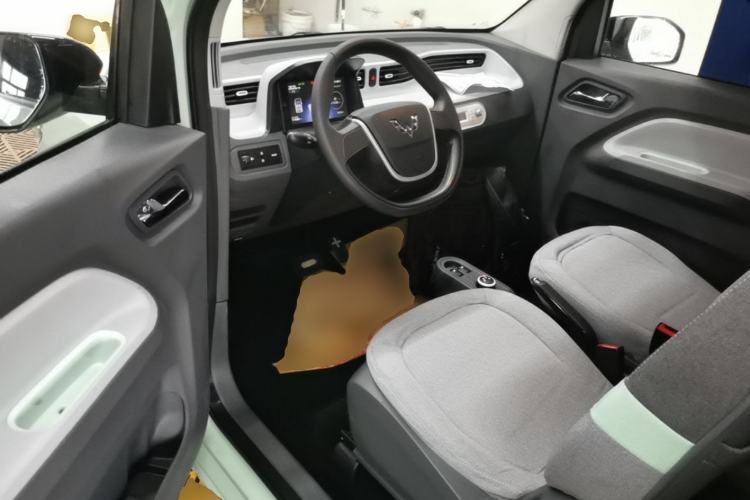 Used Wuling Hongguang MINIEV 2021 Macaron Premium Model – Lithium-NMC Driver Seat