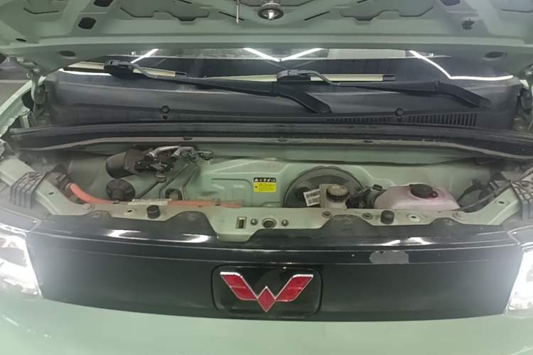Used Wuling Hongguang MINIEV 2021 Macaron Premium Model – Lithium Iron Phosphate Engine Bay