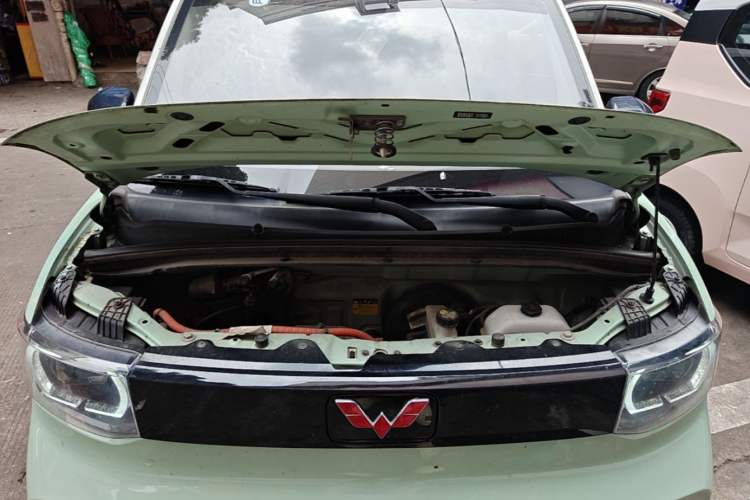 Used Wuling Hongguang MINIEV 2021 Macaron Premium Model – Lithium-NMC Engine Bay