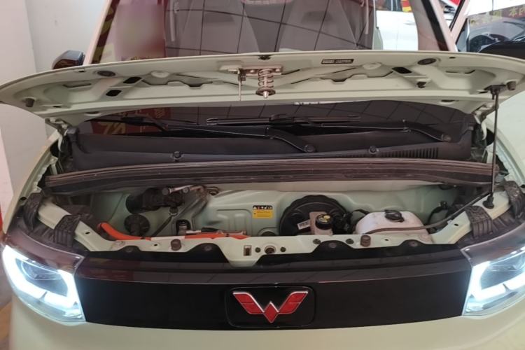 Used Wuling Hongguang MINIEV 2021 Macaron Premium Model – Lithium Iron Phosphate Engine Bay