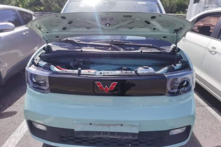 Used Wuling Hongguang MINIEV 2021 Macaron Premium Model – Lithium Iron Phosphate Engine Bay