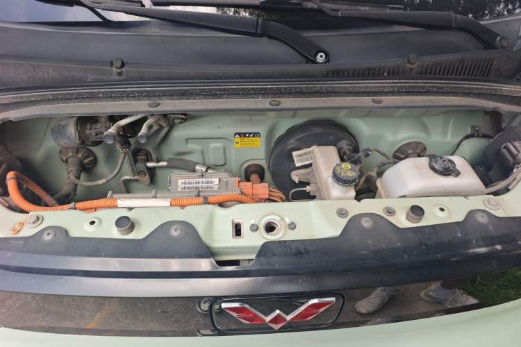 Used Wuling Hongguang MINIEV 2021 Macaron Premium Model – Lithium Iron Phosphate Engine Bay