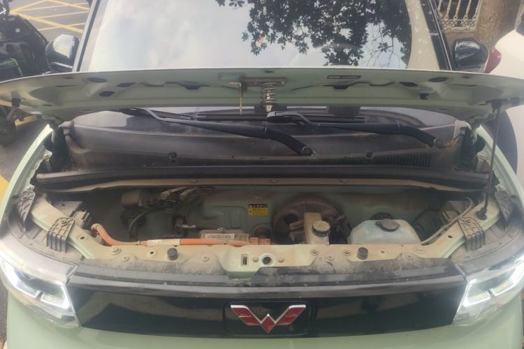 Used Wuling Hongguang MINIEV 2021 Macaron Premium Model – Lithium Iron Phosphate Engine Bay