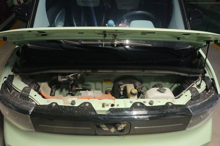 Used Wuling Hongguang MINIEV 2021 Macaron Premium Model – Lithium-NMC Engine Bay