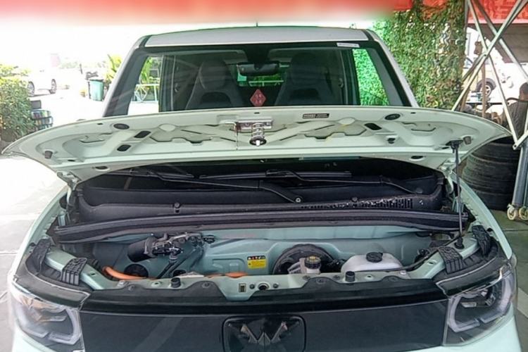 Used Wuling Hongguang MINIEV 2021 Macaron Premium Model – Lithium Iron Phosphate Engine Bay