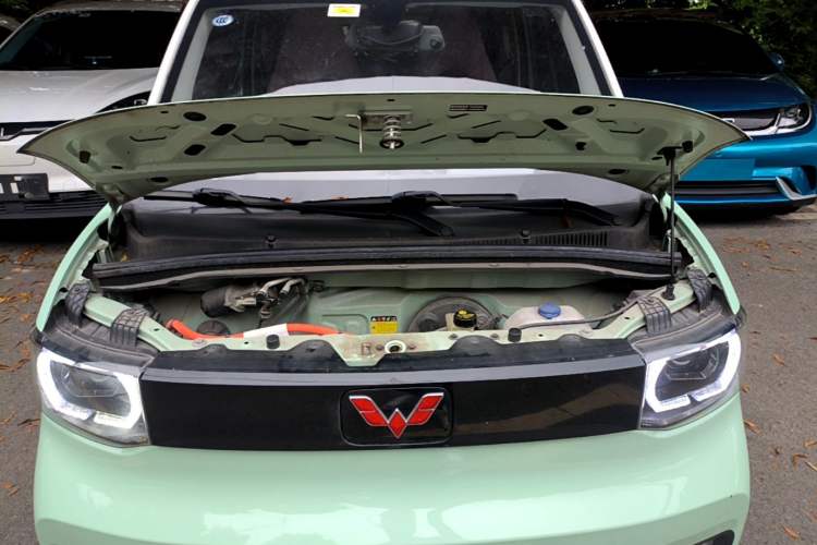 Used Wuling Hongguang MINIEV 2021 Macaron Premium Model – Lithium Iron Phosphate Engine Bay
