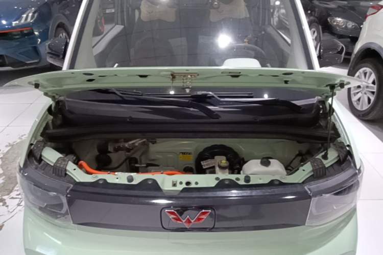 Used Wuling Hongguang MINIEV 2021 Macaron Premium Model – Lithium Iron Phosphate Engine Bay