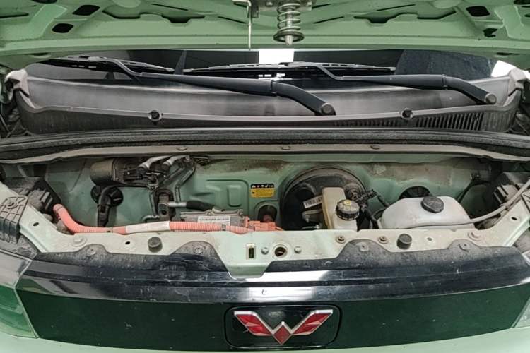 Used Wuling Hongguang MINIEV 2021 Macaron Premium Model – Lithium Iron Phosphate Engine Bay