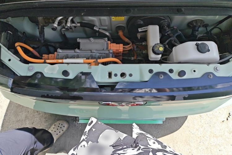 Used Wuling Hongguang MINIEV 2021 Macaron Fashion Edition Lithium-Ion Battery Engine Bay