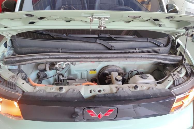 Used Wuling Hongguang MINIEV 2021 Macaron Premium Model – Lithium Iron Phosphate Engine Bay