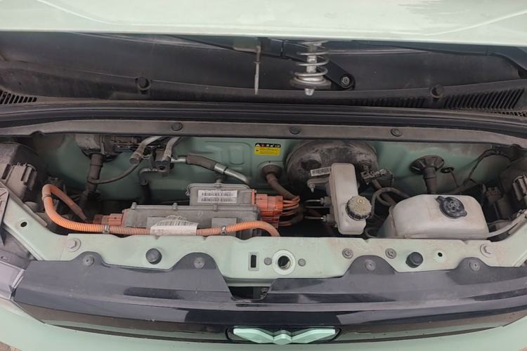 Used Wuling Hongguang MINIEV 2021 Macaron Premium Model – Lithium Iron Phosphate Engine Bay