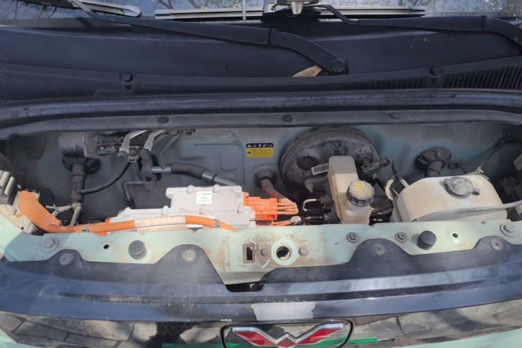 Used Wuling Hongguang MINIEV 2021 Macaron Fashion Edition Lithium-Ion Battery Engine Bay