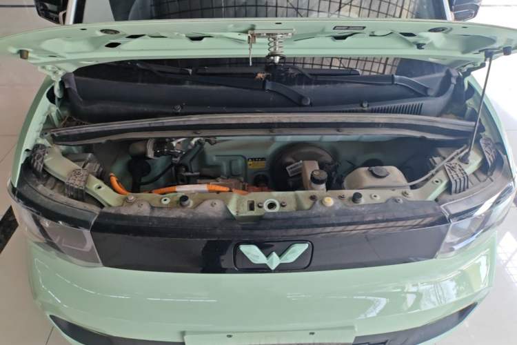 Used Wuling Hongguang MINIEV 2021 Macaron Premium Model – Lithium Iron Phosphate Engine Bay