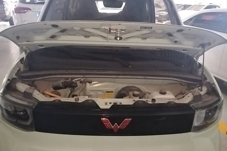 Used Wuling Hongguang MINIEV 2021 Macaron Fashion Edition Lithium-Ion Battery Engine Bay