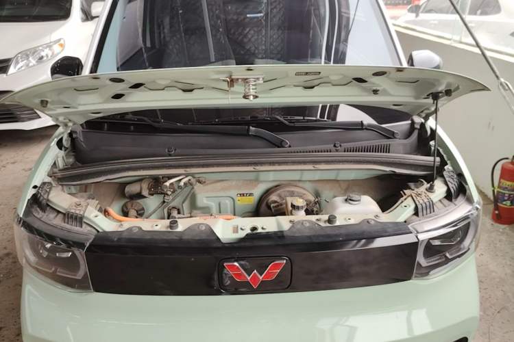 Used Wuling Hongguang MINIEV 2021 Macaron Premium Model – Lithium Iron Phosphate Engine Bay