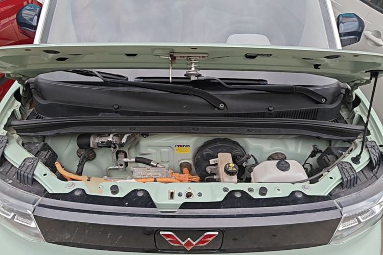 Used Wuling Hongguang MINIEV 2021 Macaron Premium Model – Lithium Iron Phosphate Engine Bay