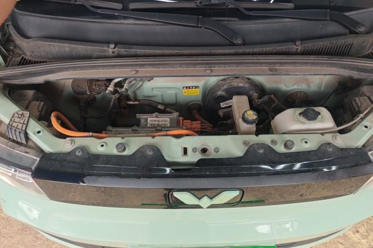 Used Wuling Hongguang MINIEV 2021 Macaron Premium Model – Lithium Iron Phosphate Engine Bay