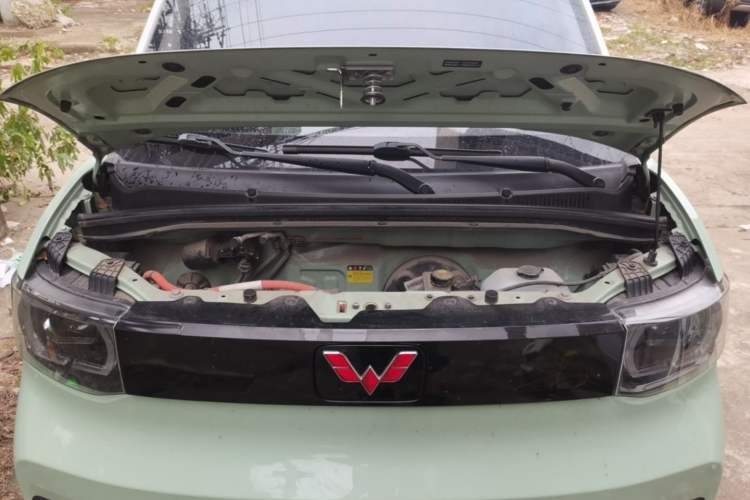 Used Wuling Hongguang MINIEV 2021 Macaron Premium Model – Lithium-NMC Engine Bay