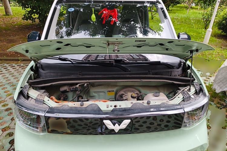 Used Wuling Hongguang MINIEV 2021 Macaron Premium Model – Lithium Iron Phosphate Engine Bay