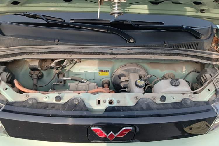 Used Wuling Hongguang MINIEV 2021 Macaron Premium Model – Lithium-NMC Engine Bay