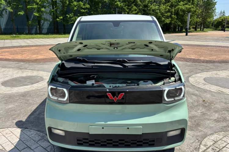Used Wuling Hongguang MINIEV 2021 Macaron Premium Model – Lithium Iron Phosphate Engine Bay