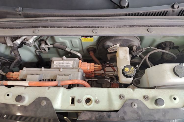 Used Wuling Hongguang MINIEV 2021 Macaron Premium Model – Lithium Iron Phosphate Engine Bay