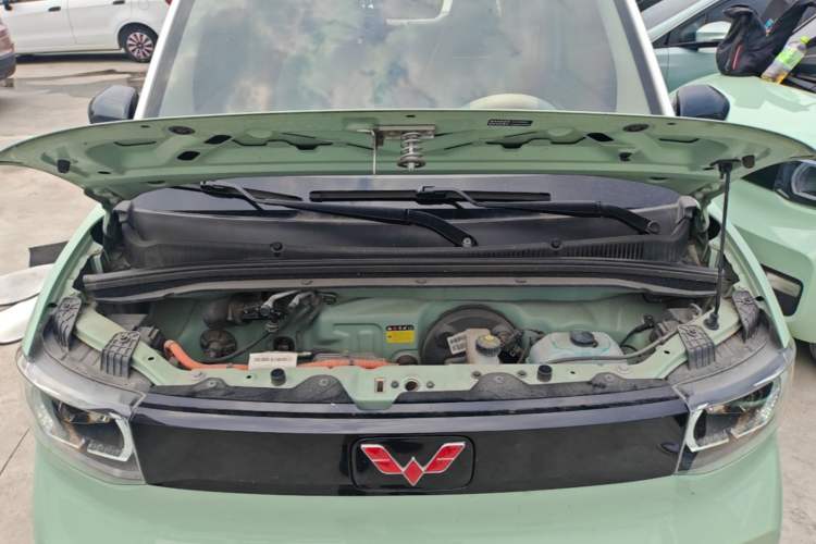 Used Wuling Hongguang MINIEV 2021 Macaron Premium Model – Lithium Iron Phosphate Engine Bay
