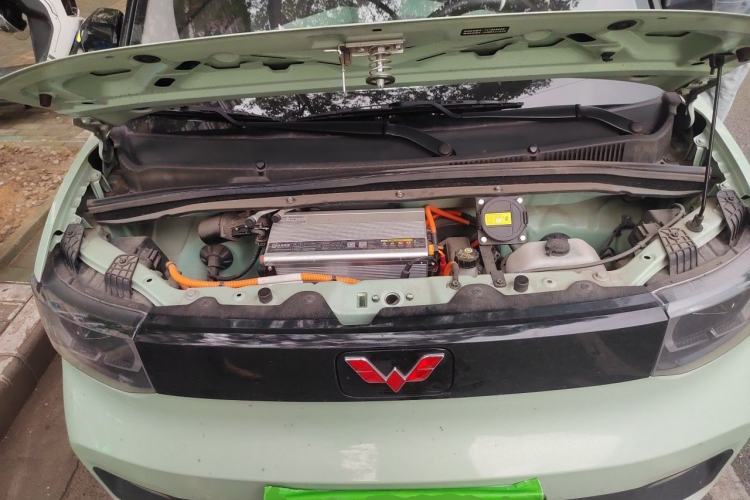 Used Wuling Hongguang MINIEV 2021 Macaron Premium Model – Lithium Iron Phosphate Engine Bay